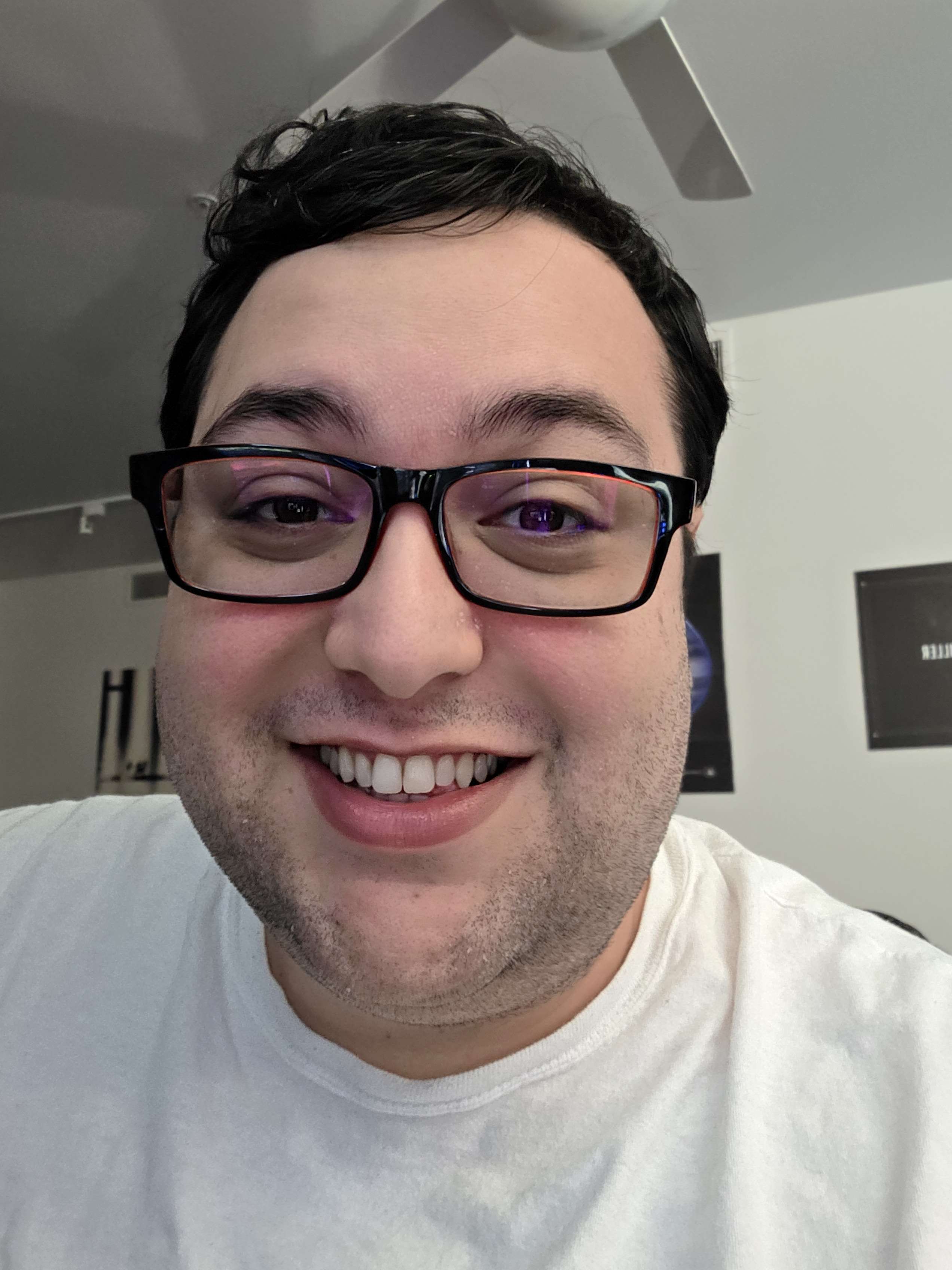 Christopher J Pishaki